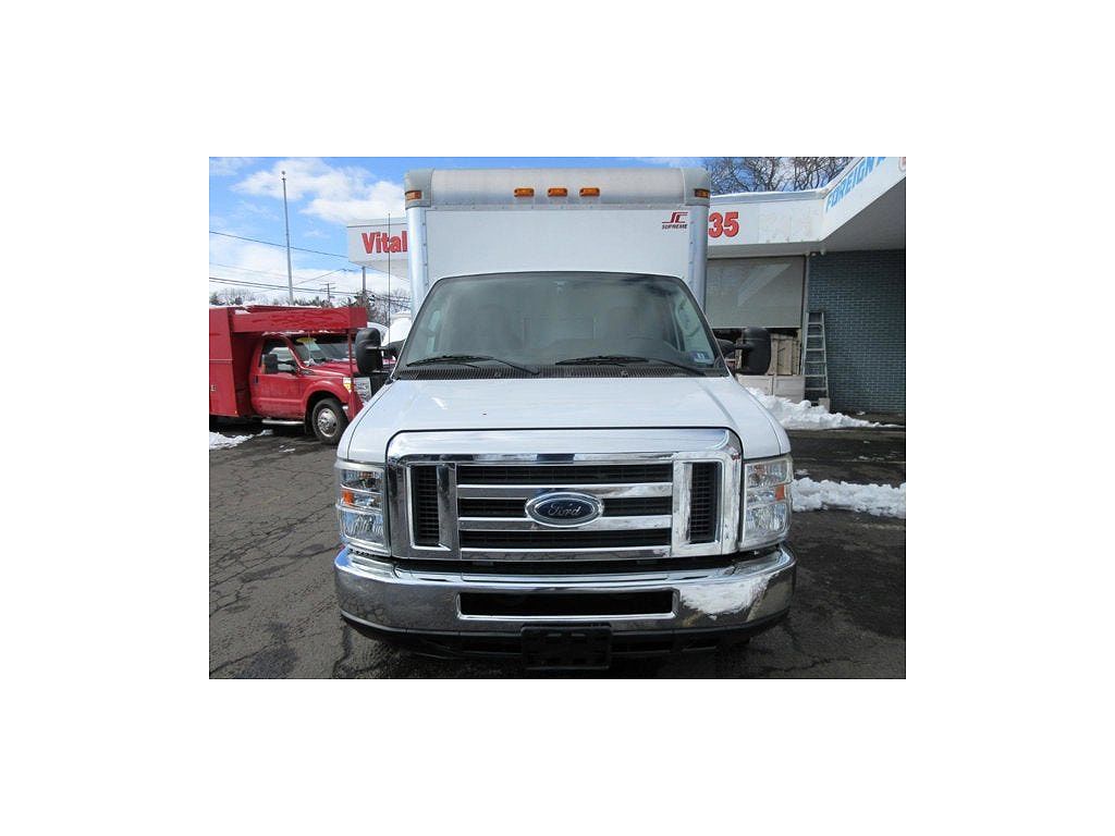 2012 Ford Econoline E-350