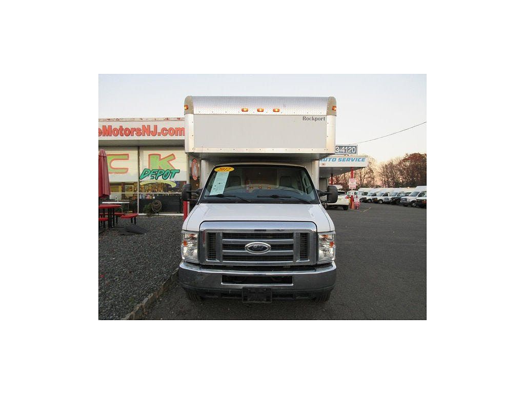 2012 Ford Econoline E-350