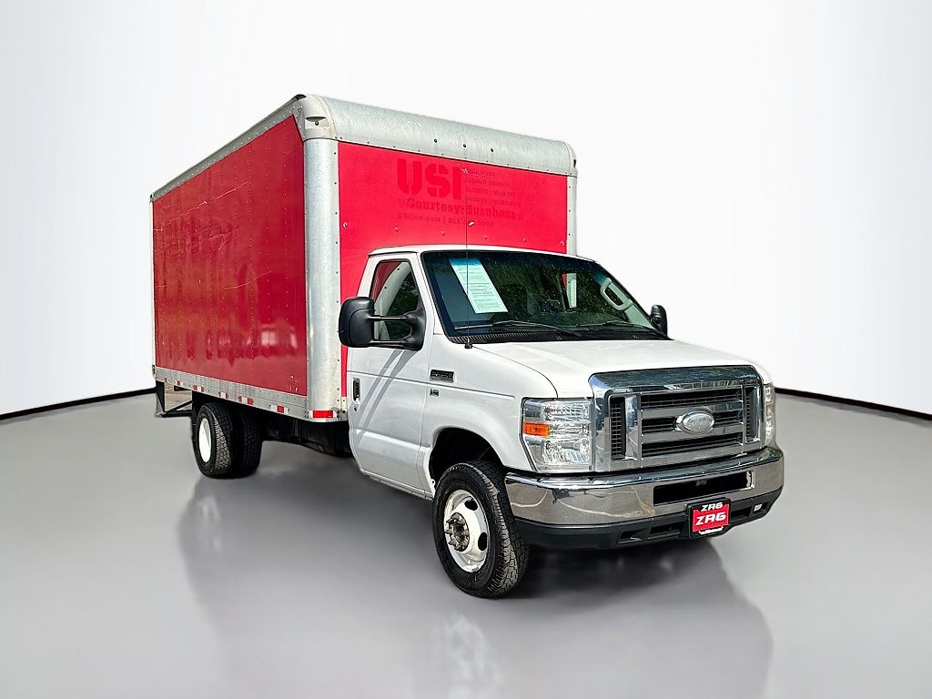 2015 Ford Econoline E-350