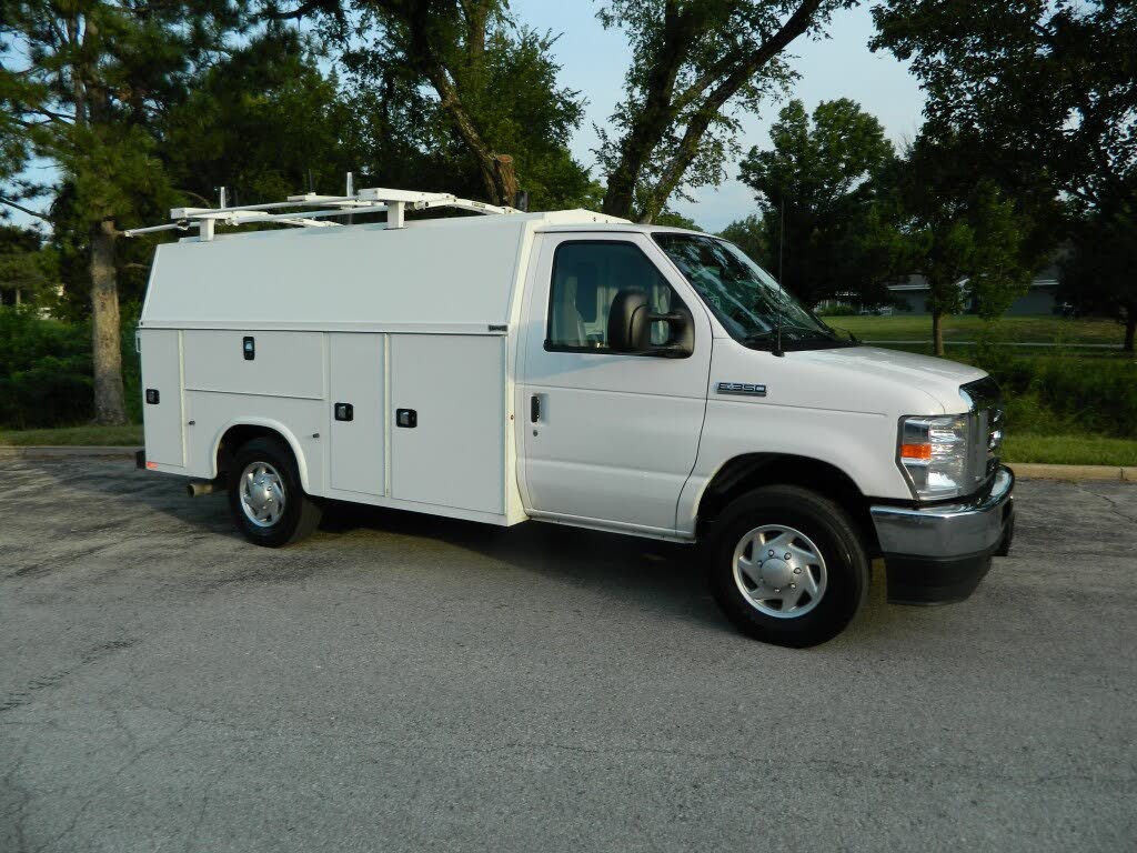 2023 Ford Econoline E-350