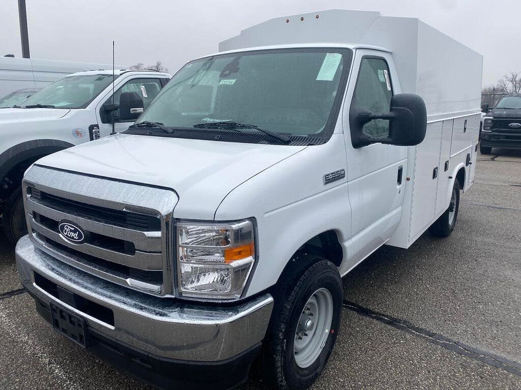 2026 Ford E-Series E-350 SD