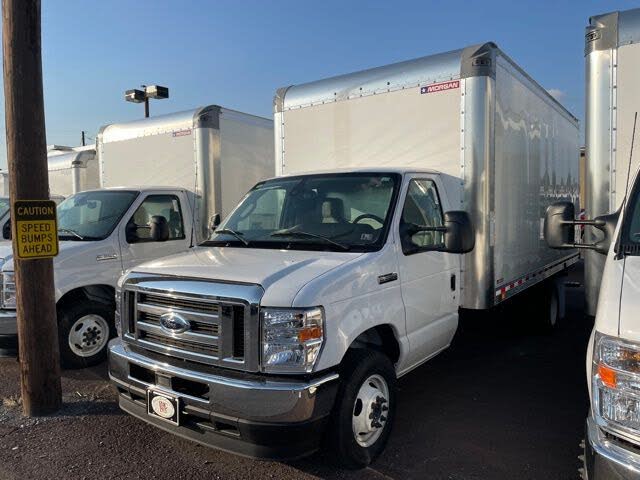 2025 Ford E-Series E-350 SD