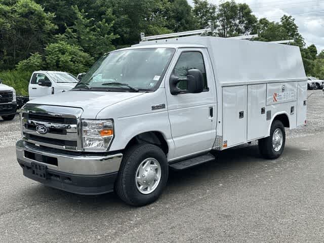 2026 Ford E-Series E-350 SD