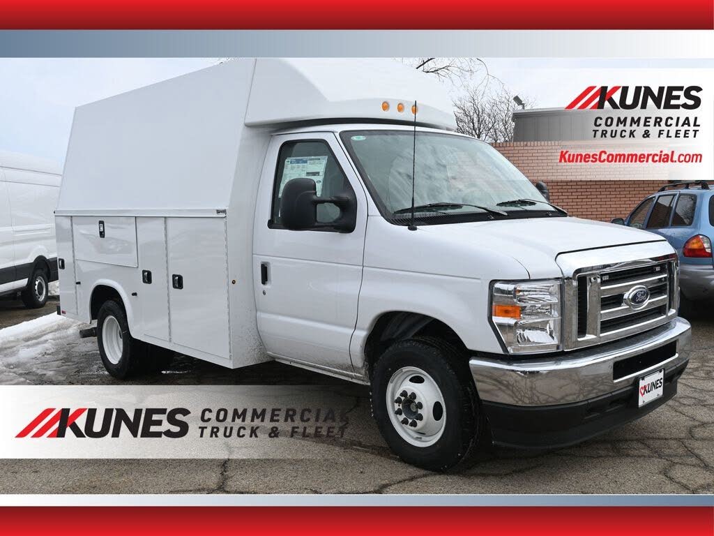 2025 Ford E-Series E-350 SD