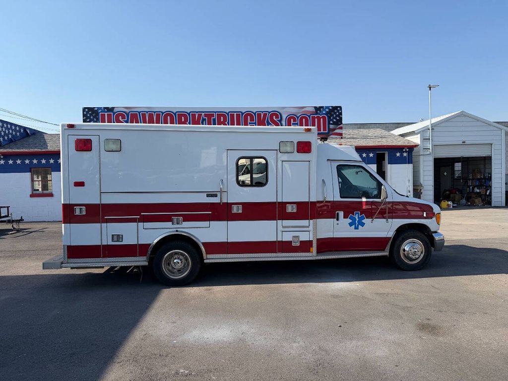 2002 Ford Econoline E-450