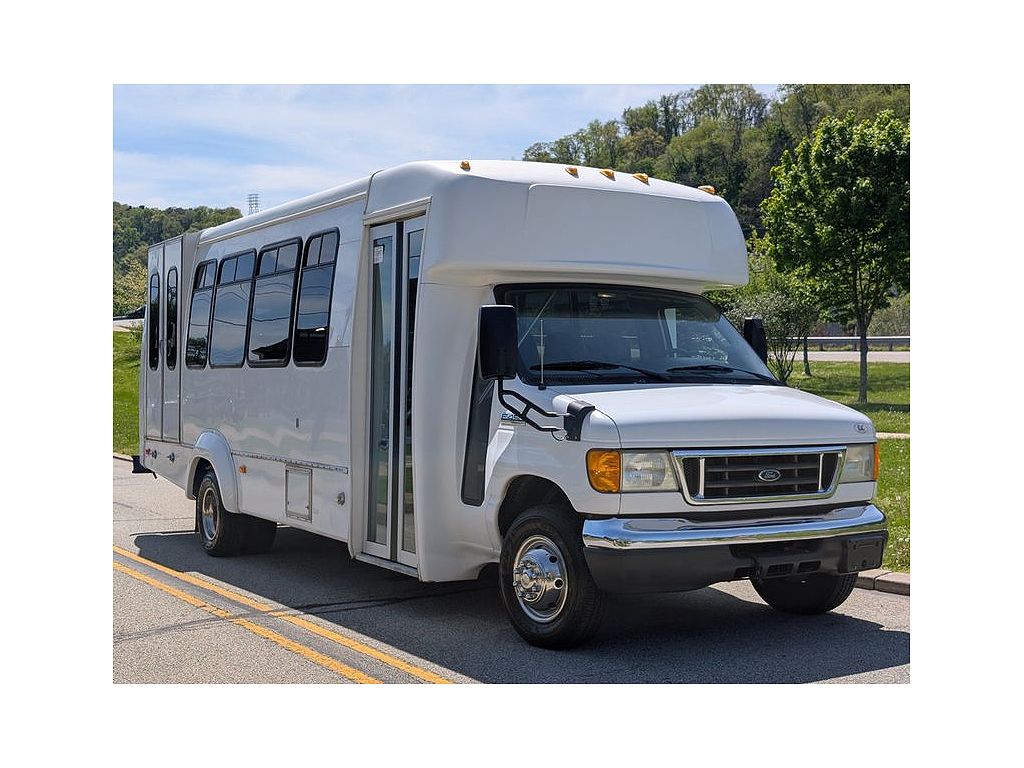 2007 Ford Econoline E-450