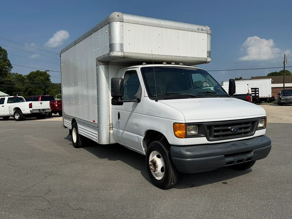 2007 Ford Econoline E-450