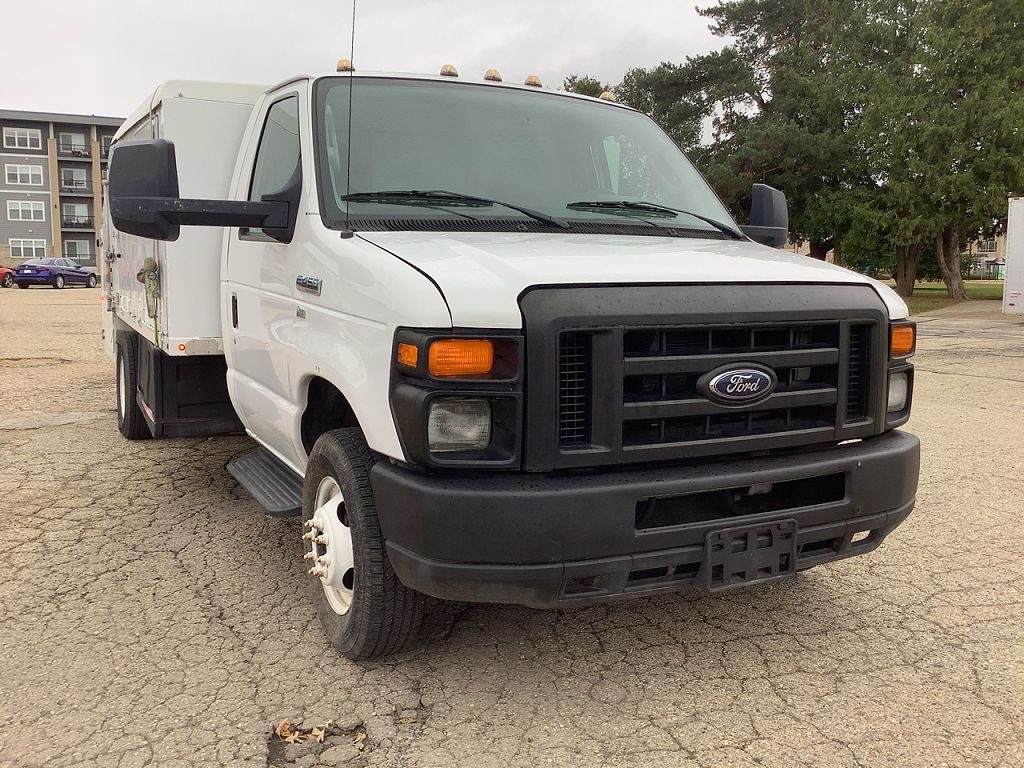 2012 Ford Econoline E-450