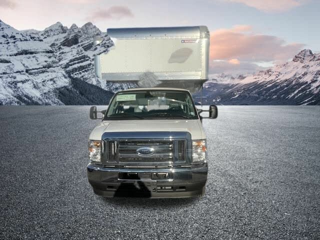 2024 Ford E-Series E-450 SD