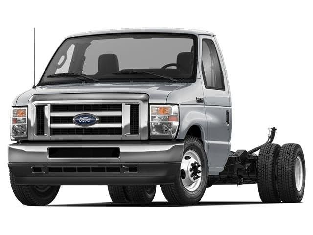 2026 Ford E-Series E-450 SD