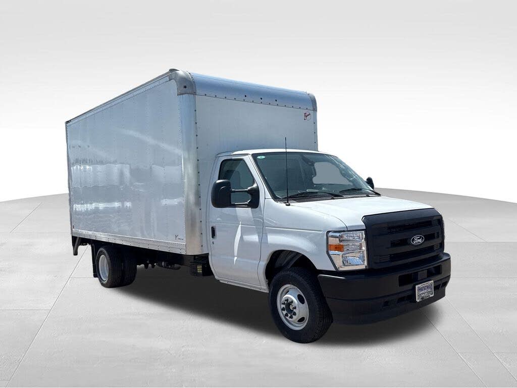 2026 Ford E-Series E-450 SD
