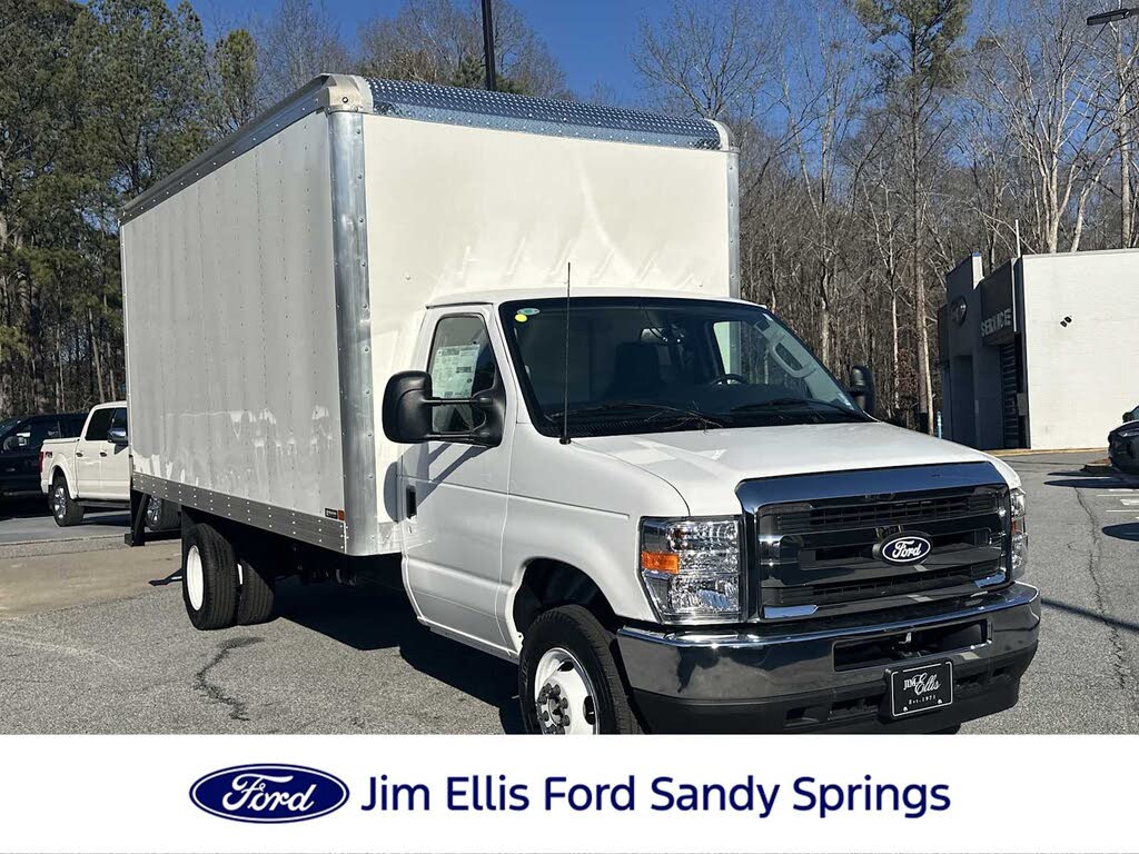 2026 Ford E-Series E-450 SD