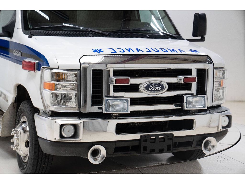 2010 Ford Econoline E-450