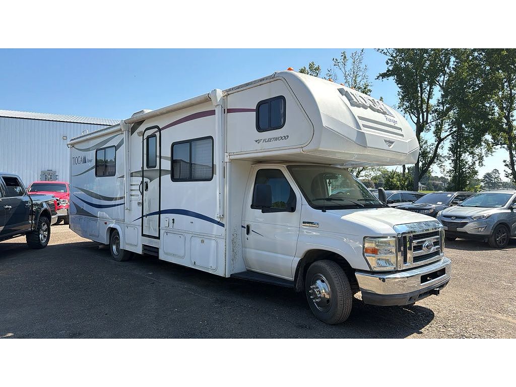 2010 Ford Econoline E-450