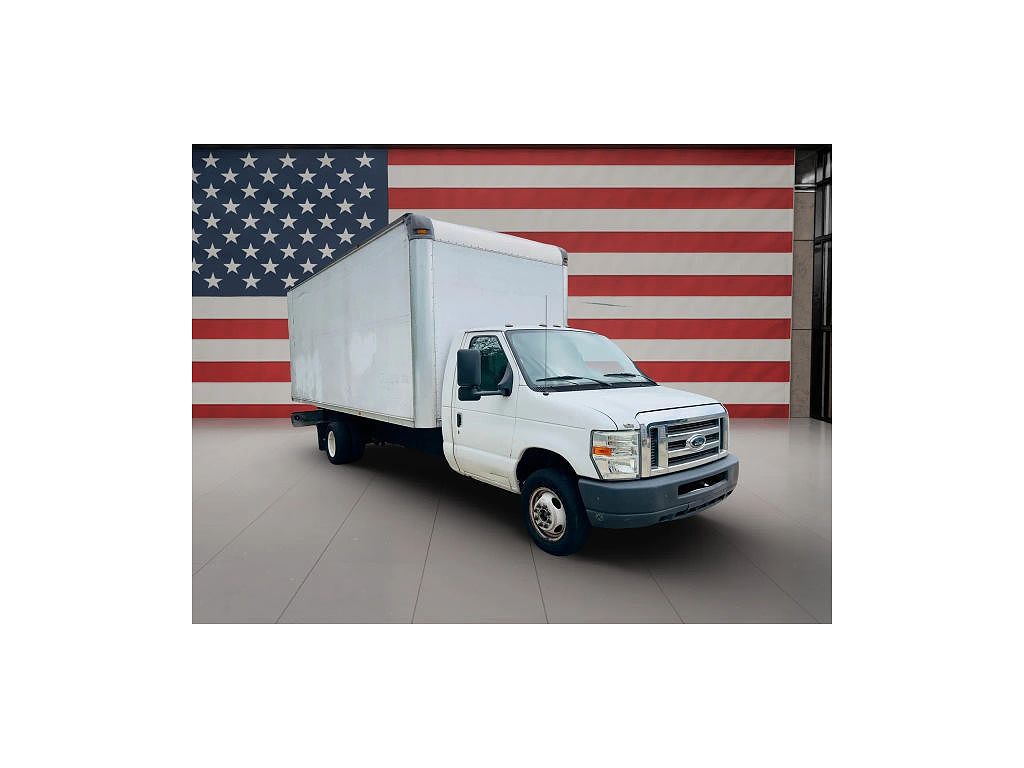 2011 Ford Econoline E-450
