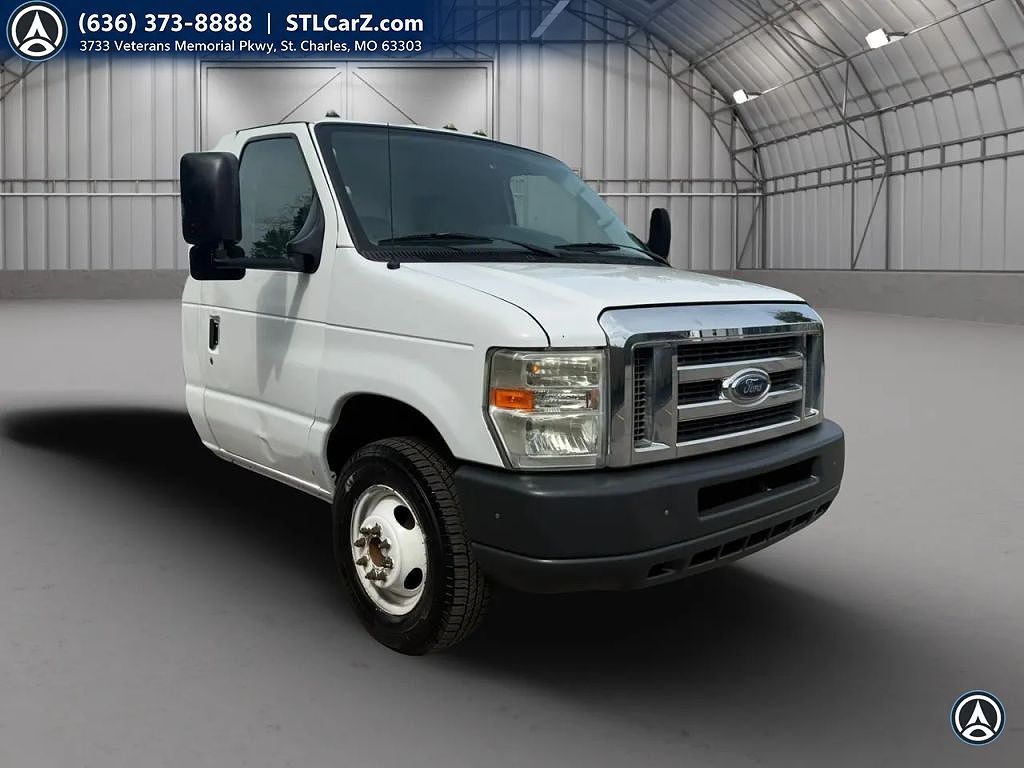 2011 Ford Econoline E-450