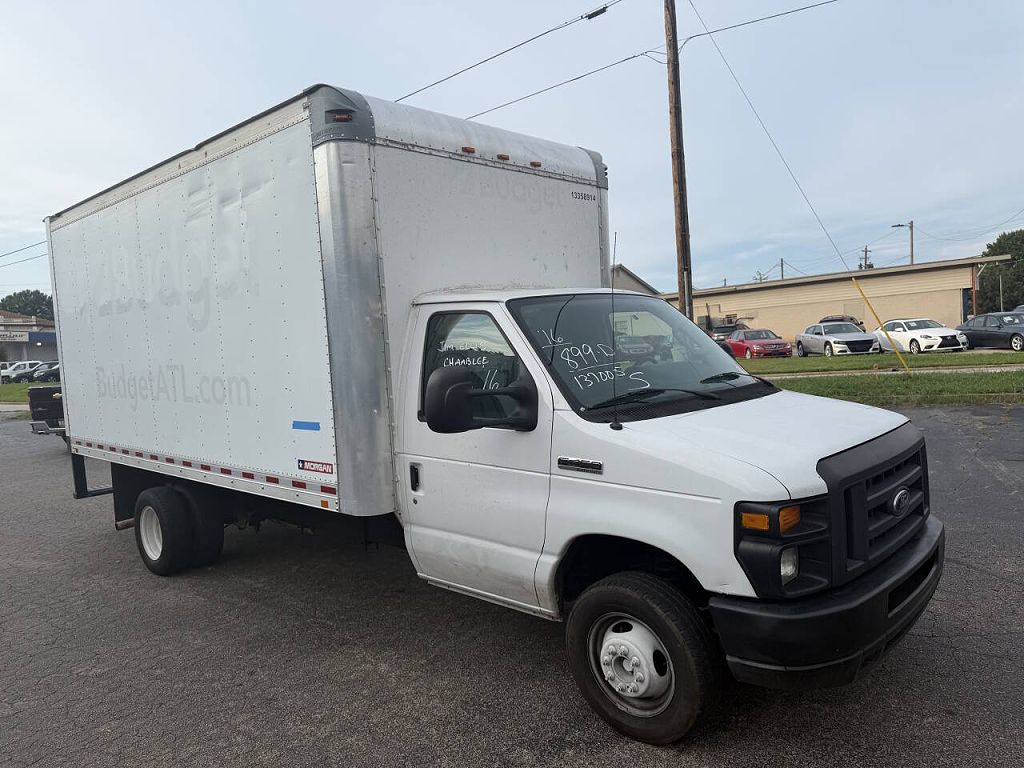 2016 Ford Econoline E-450
