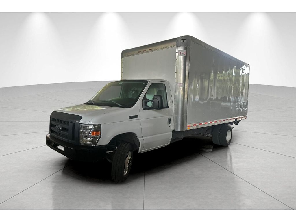 2019 Ford Econoline E-450