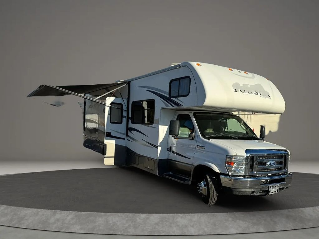 2015 Ford Econoline E-450