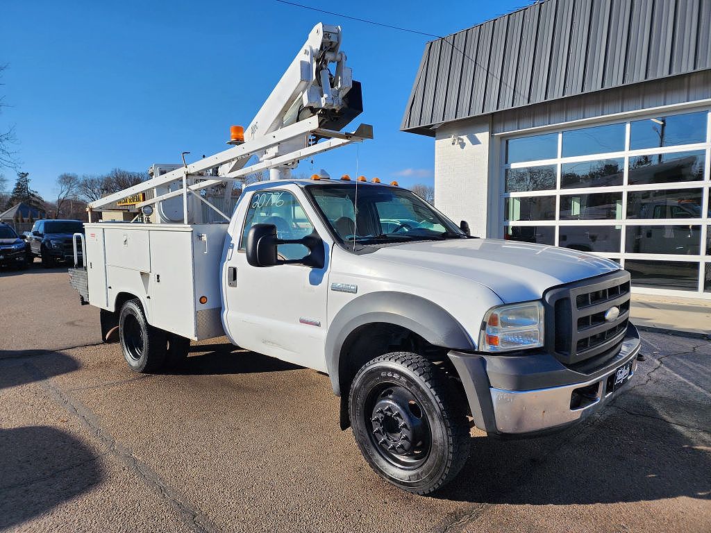 2005 Ford F-450 Unspecified