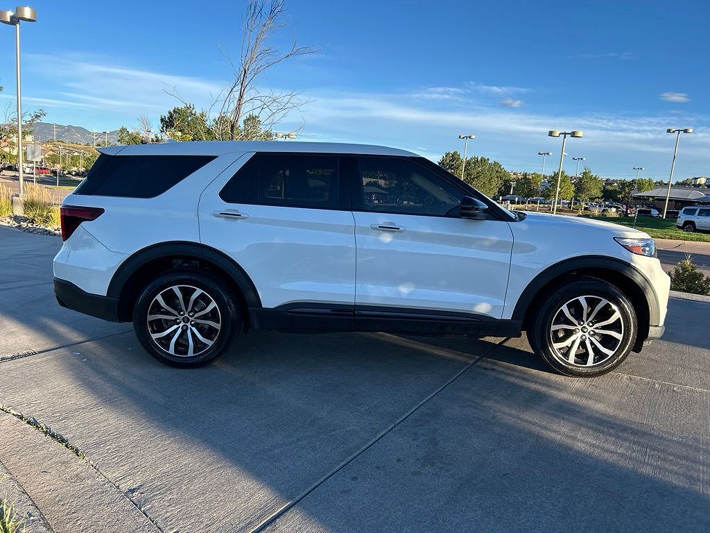 2022 Ford Explorer ST