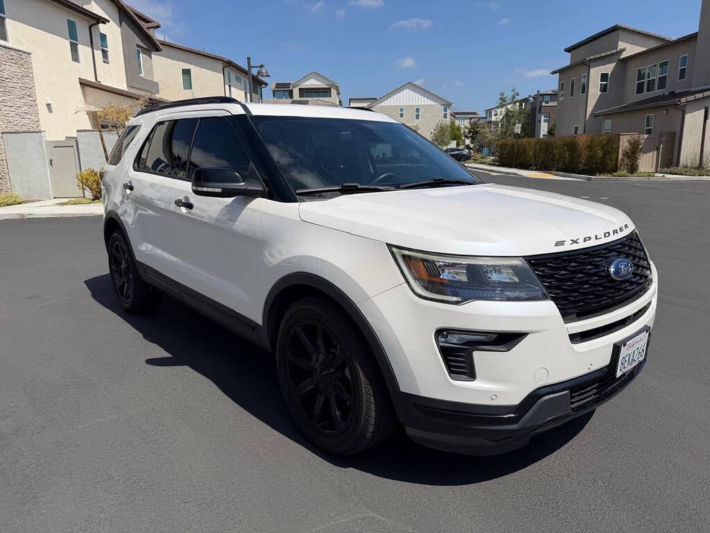 2018 Ford Explorer Sport