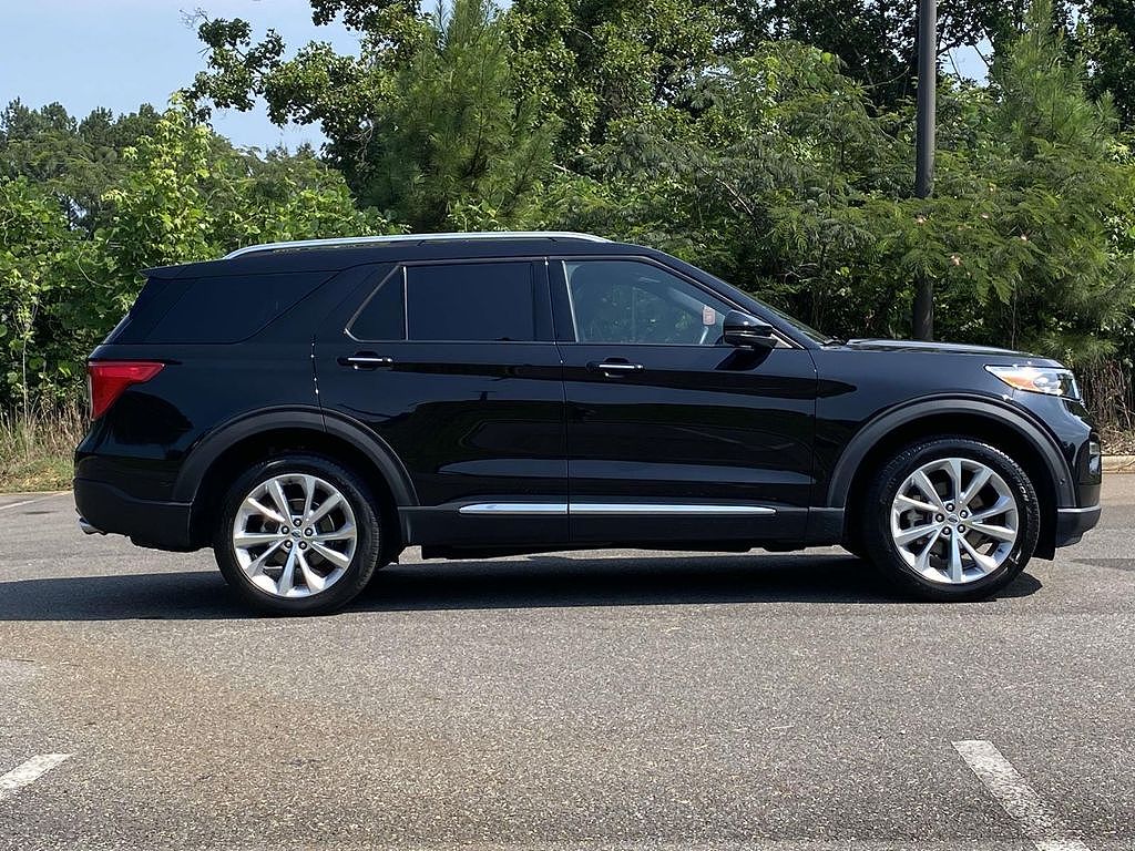 2023 Ford Explorer Platinum