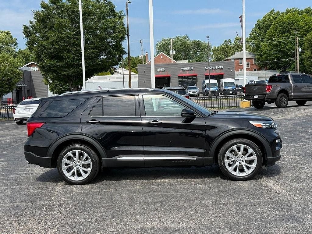 2023 Ford Explorer