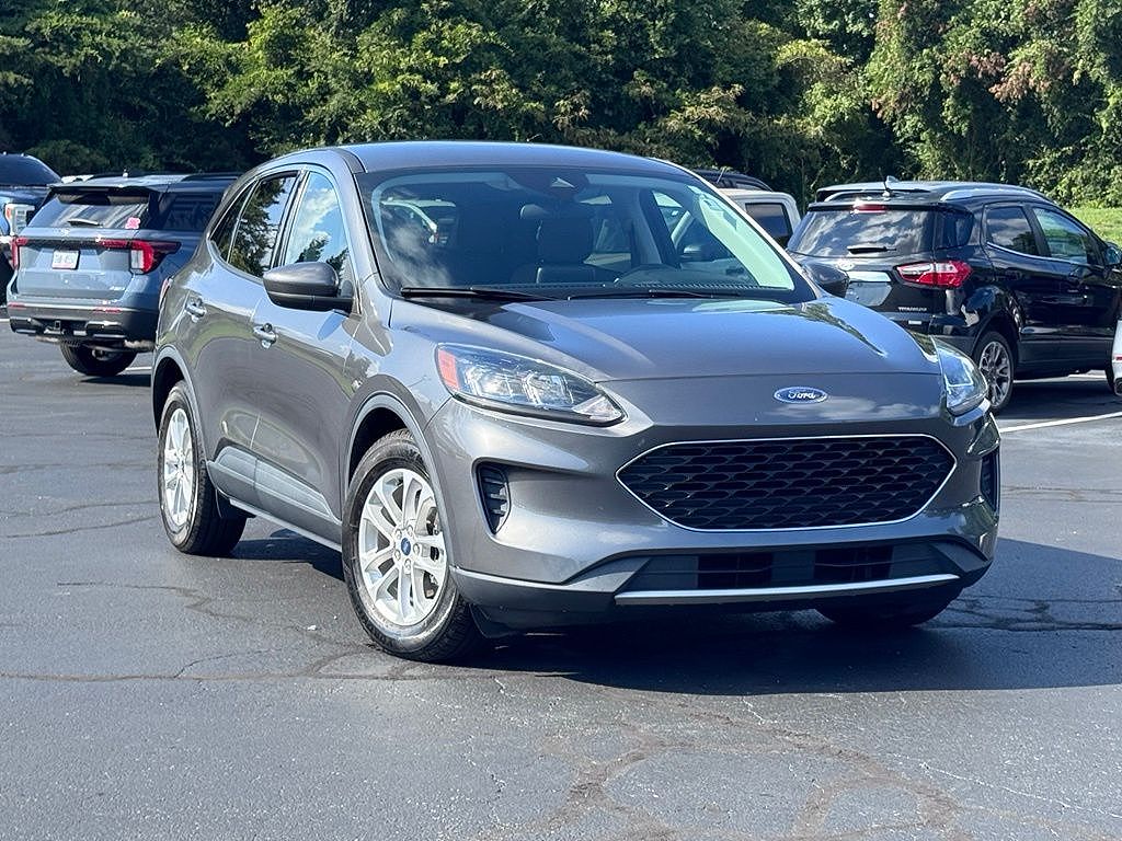 2021 Ford Escape Hybrid SE