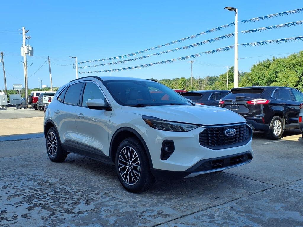 2024 Ford Escape Plug-In Hybrid