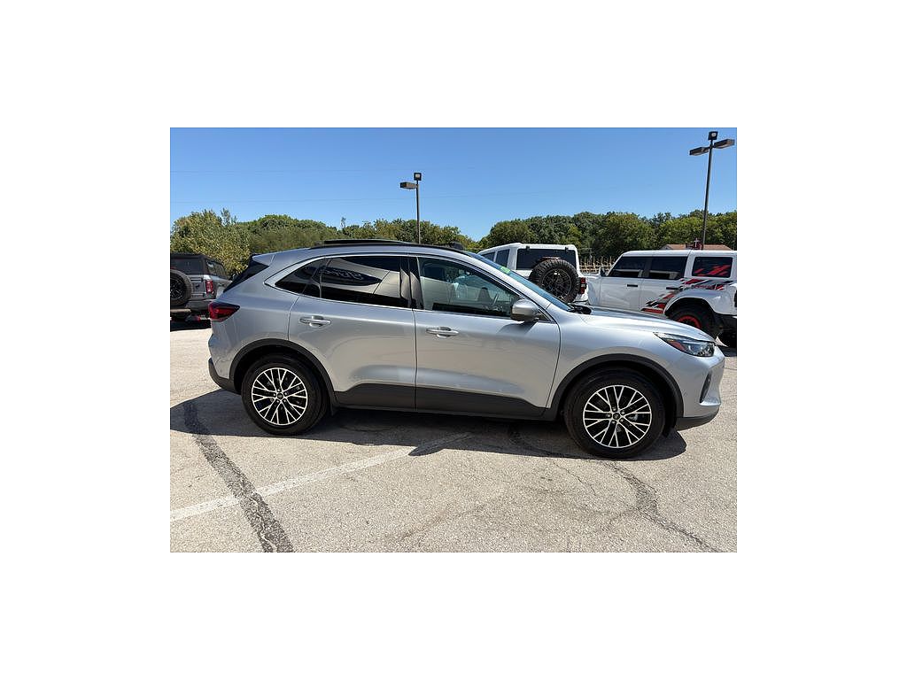 2023 Ford Escape Plug-In Hybrid