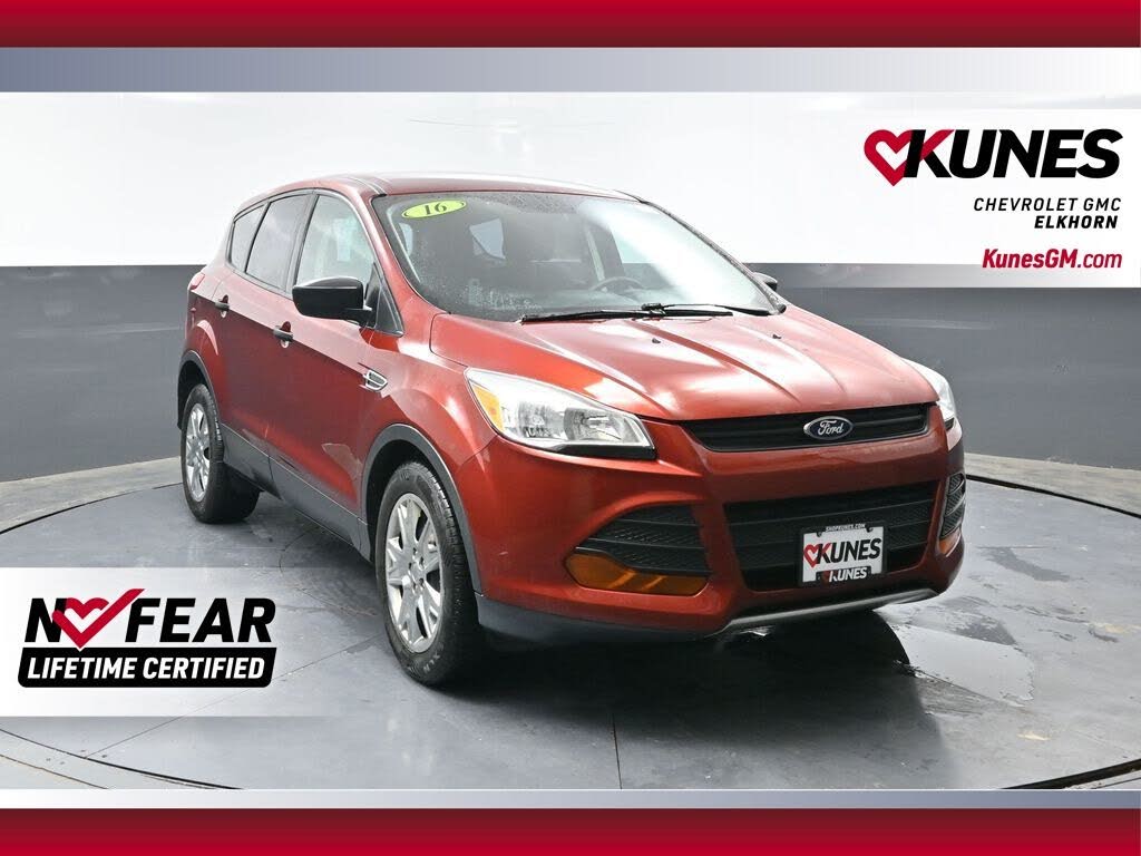 2016 Ford Escape S