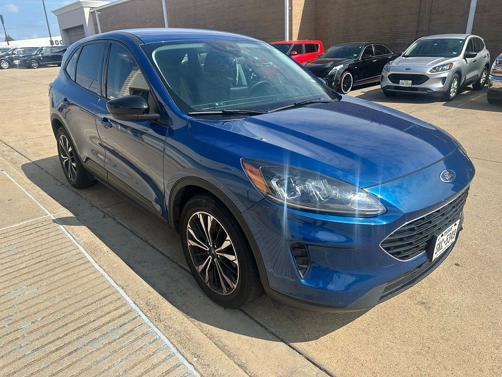 2022 Ford Escape