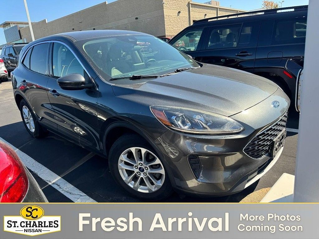 2020 Ford Escape SE