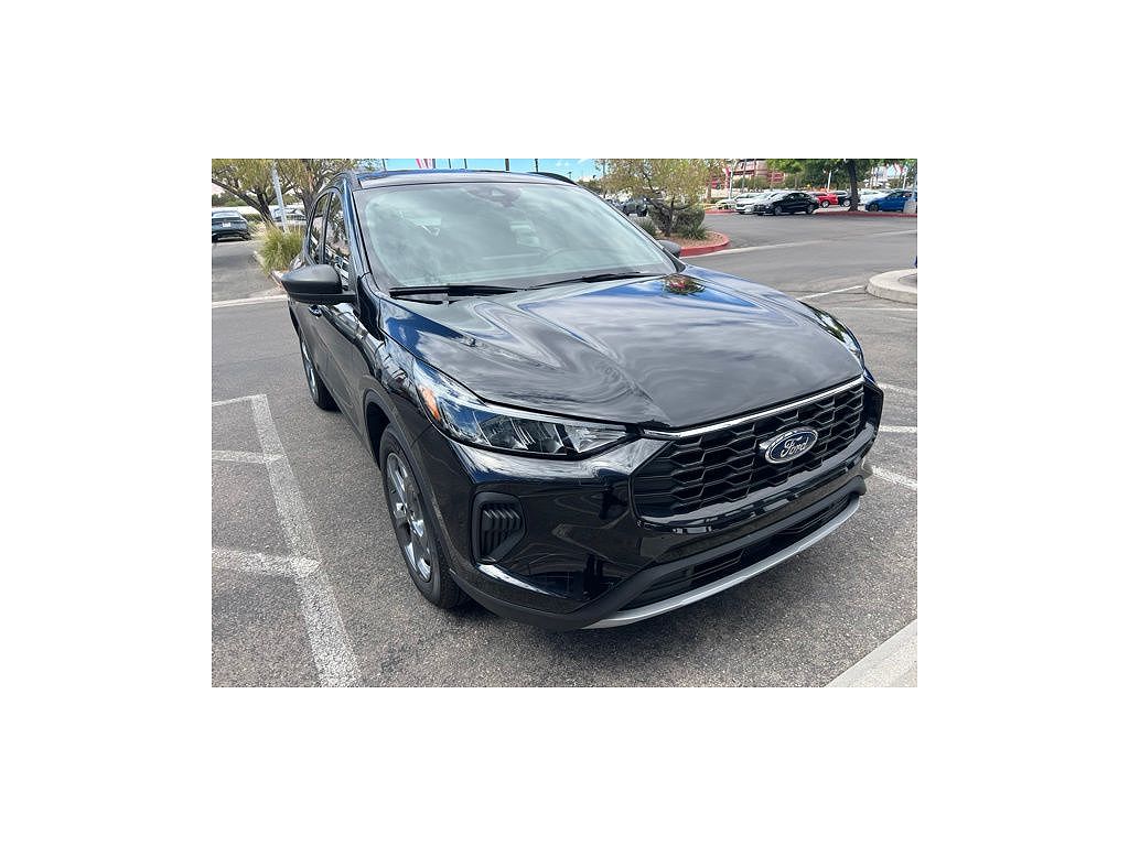 2026 Ford Escape ST-Line