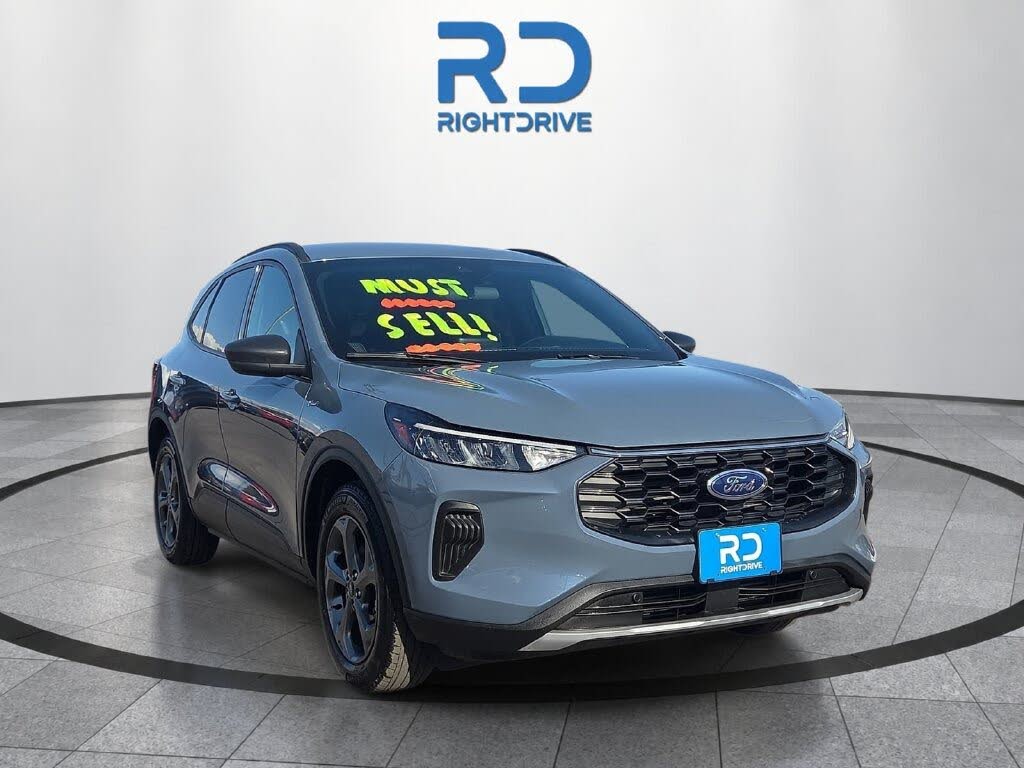 2025 Ford Escape ST-Line