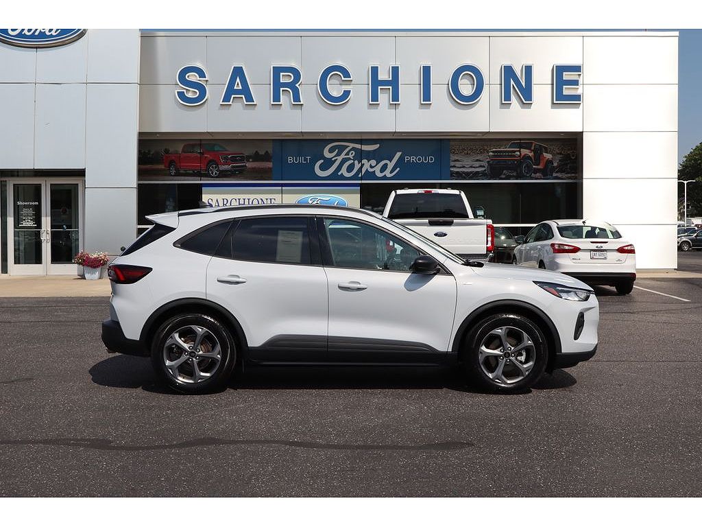 2026 Ford Escape ST-Line
