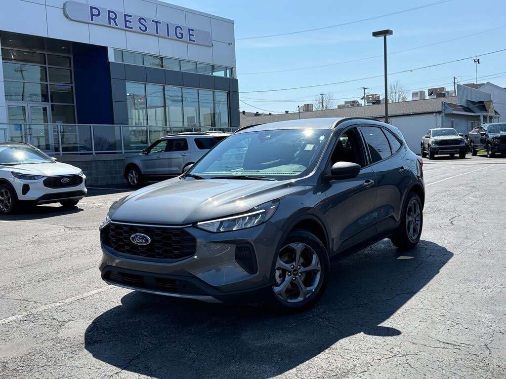 2025 Ford Escape ST-Line