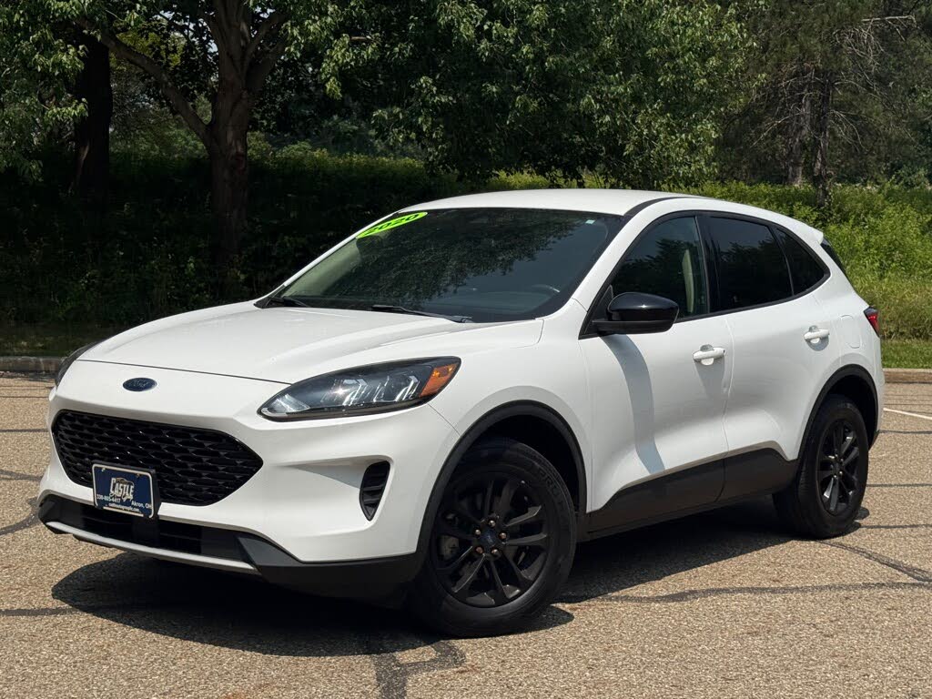 2020 Ford Escape SE Sport