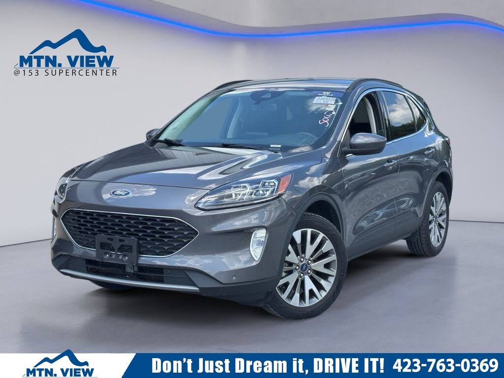 2022 Ford Escape Titanium Hybrid