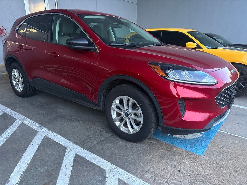 2022 Ford Escape