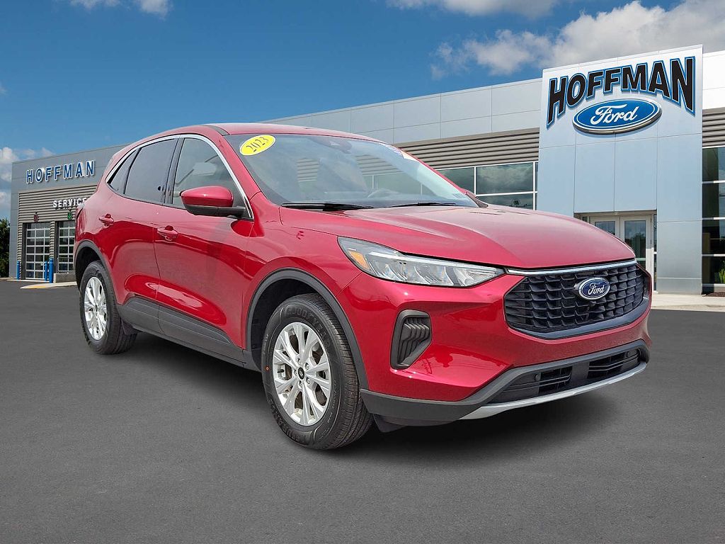 2023 Ford Escape