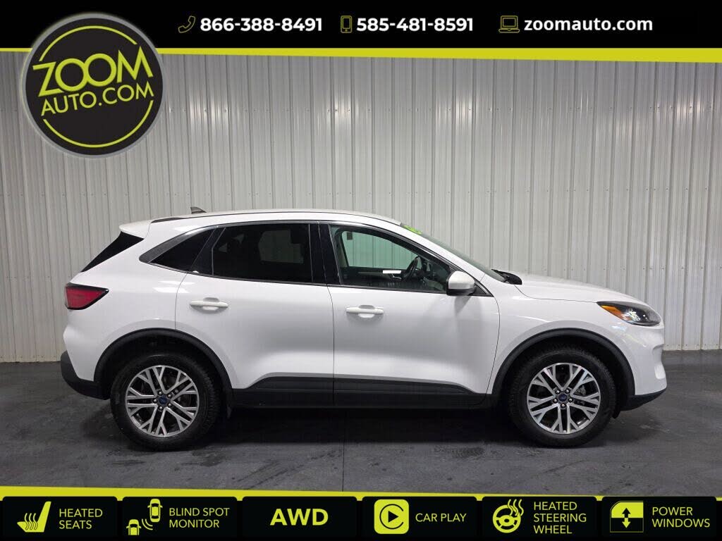 2022 Ford Escape SEL