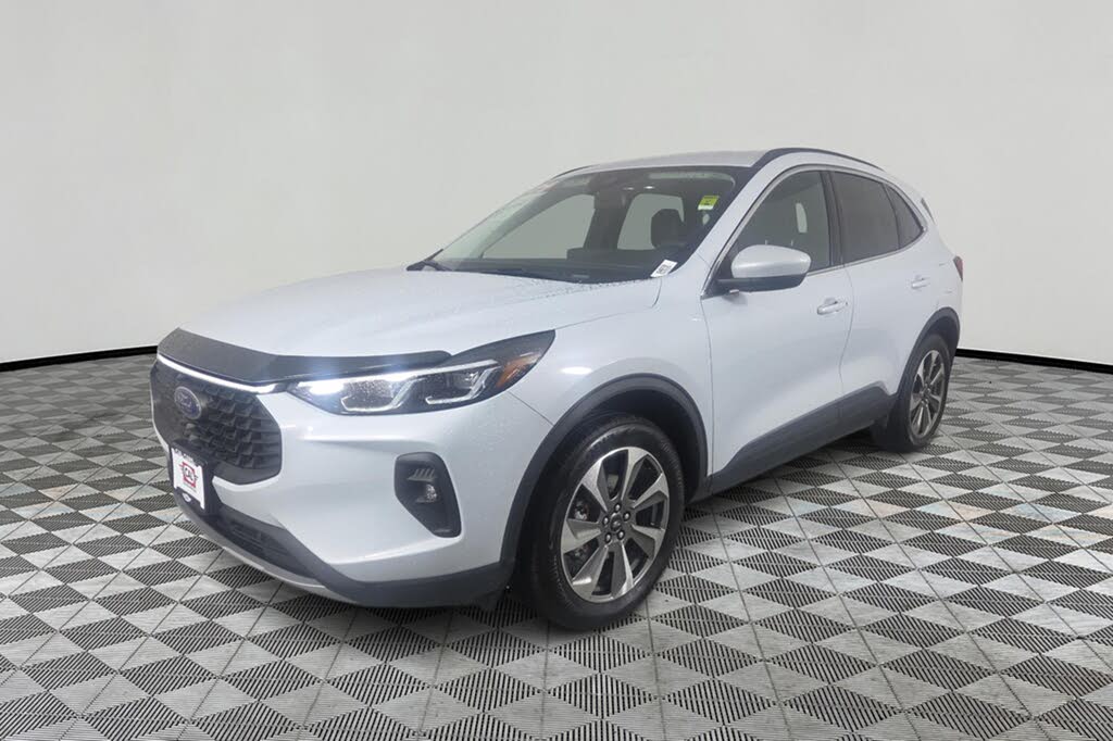 2025 Ford Escape Platinum