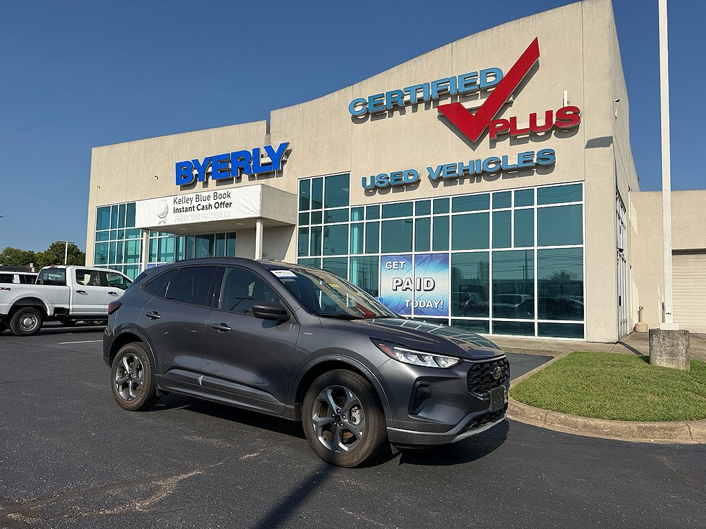 2023 Ford Escape