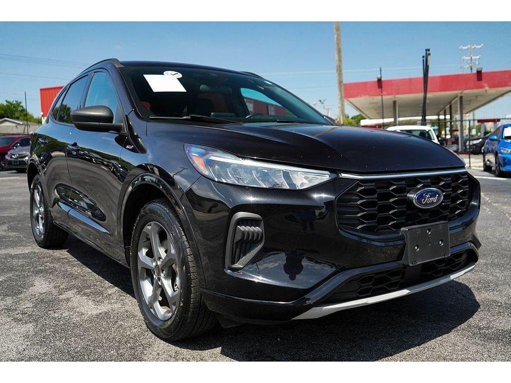 2023 Ford Escape