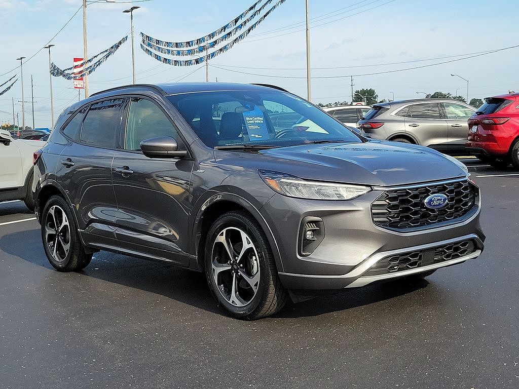 2023 Ford Escape ST-Line Select