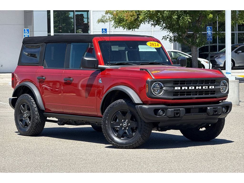 2024 Ford Bronco Black Diamond