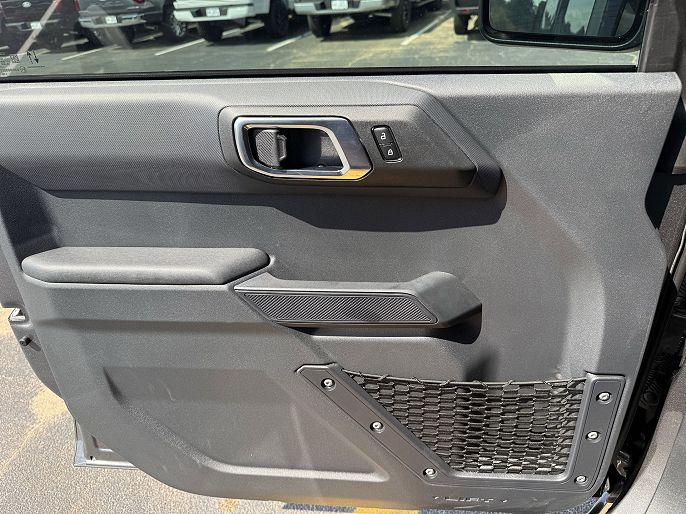 Ford Bronco 2025 — миниатюра 19