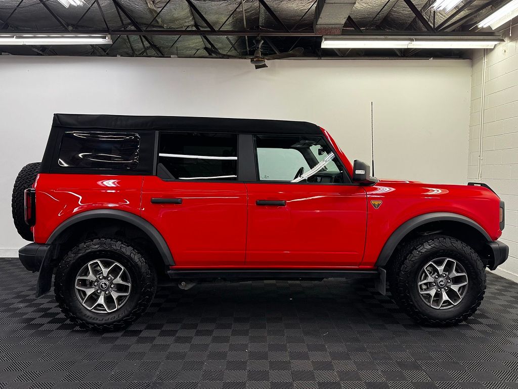 2023 Ford Bronco Badlands